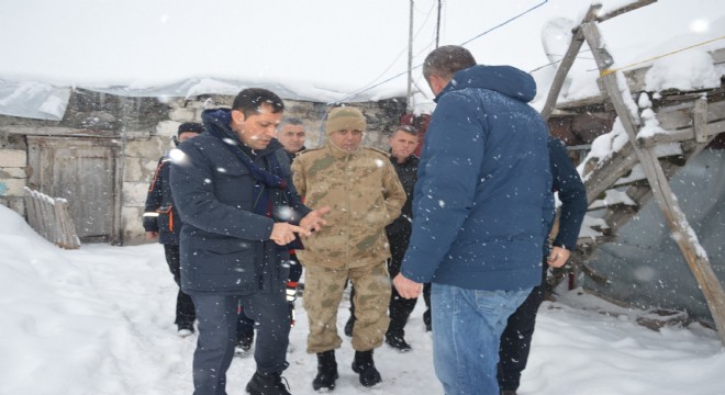 Kar göçüğe neden oldu: 1 ölü, 2 yaralı