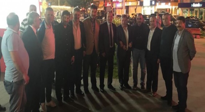 Karataş, Maltepe'de dadaşlarla buluştu