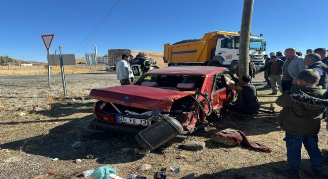 Karayazı'da trafik kazası: 1 yaralı