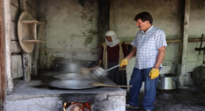 Karnavas'ta kazanlar kaynamaya başladı
