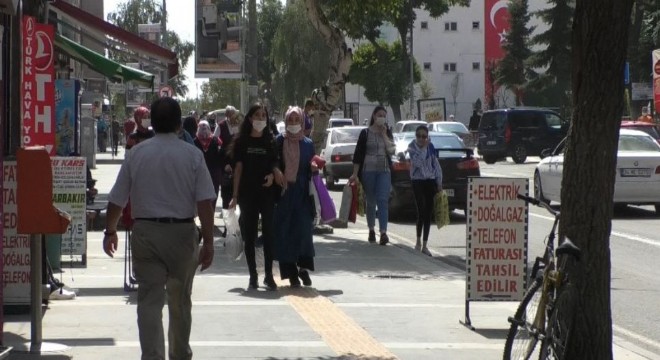 Kars'ta Covid-19 vaka sayında artış