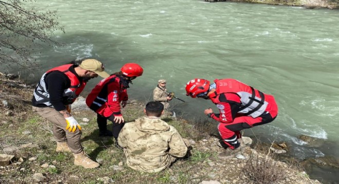 Kayıp gençleri arama çalışmaları devam ediyor