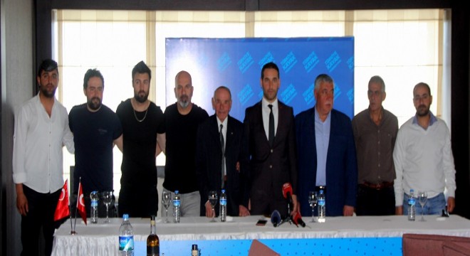 Kıyıcı, adaylığını açıkladı