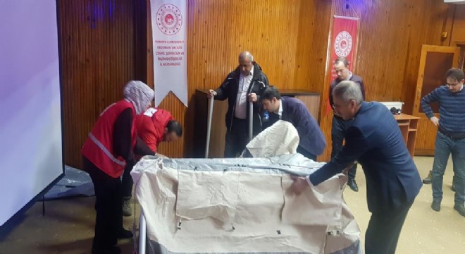 Kızılay'dan çadır kurma eğitimi