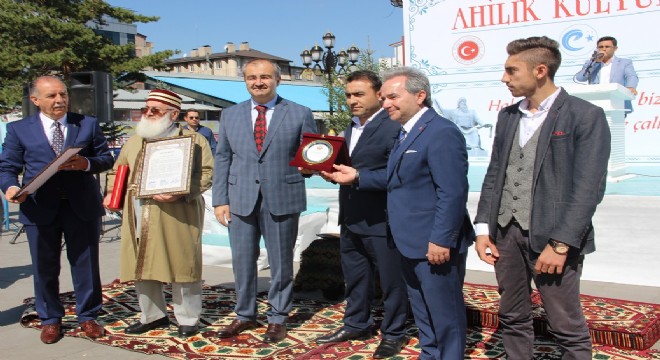 Kızıloğlu yılın ahisi seçildi
