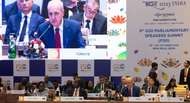 Kurtulmuş, 'Dünya beşten de, yirmiden de büyüktür'