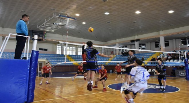 Liseler arası Voleybol şampiyonası tamamlandı