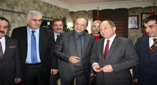 MHP, Bakan Akdağ'ı ağırladı
