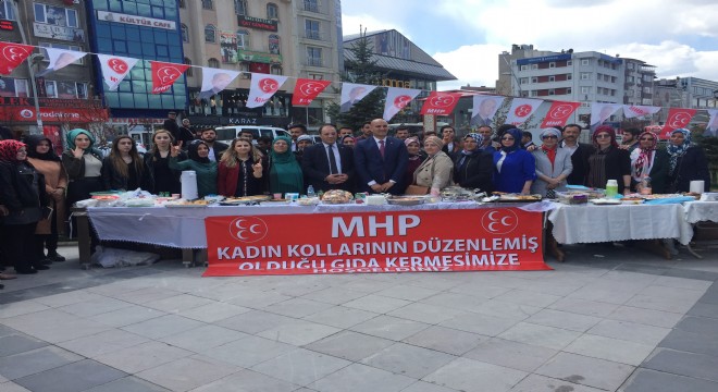 MHP Kadın Kolları'ndan kermes