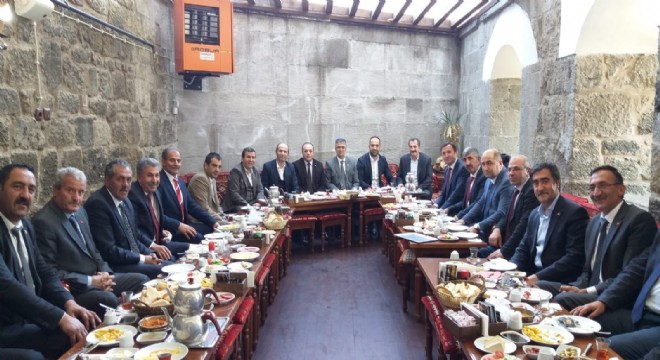 MHP'de yerel seçim gündemi