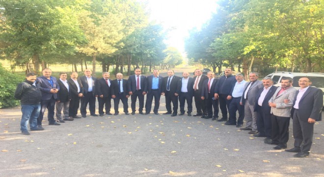 MHP'de yerel seçim istişaresi