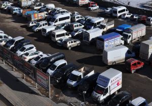 Erzurum'da 68 kişiye bir otomobil düşüyor