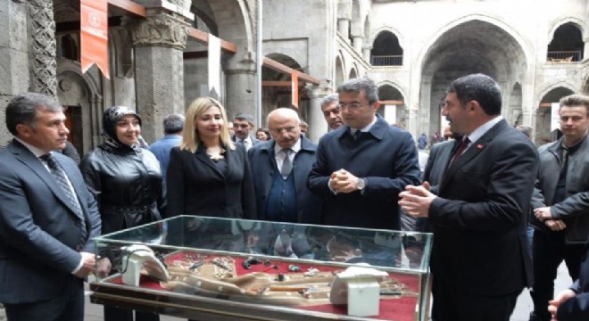 MÜSİAD'dan Oltu Taşı farkındalık sergisi