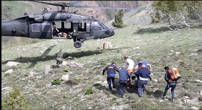 Mantar toplarken mayına basan genç yaralandı