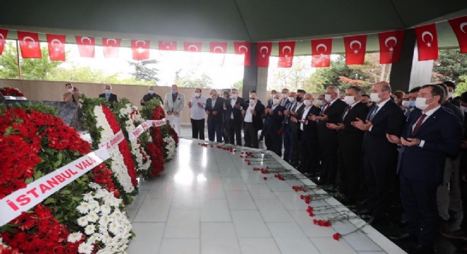 Merhum Menderes'e vefa