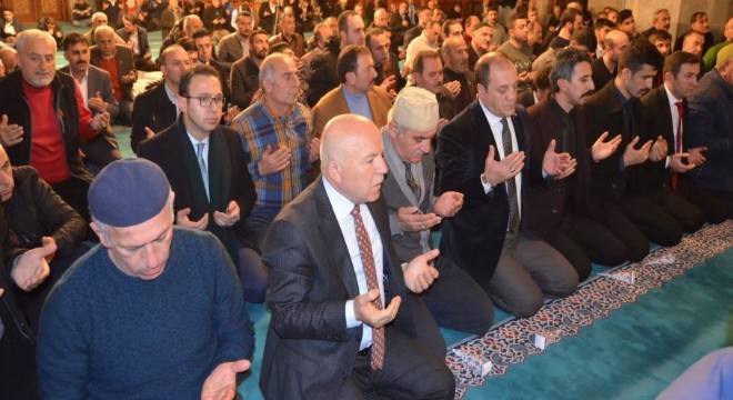 Merhum Türkeş'e vefa