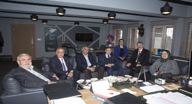 Metiner, Rektör Çomaklı'yı ziyaret etti