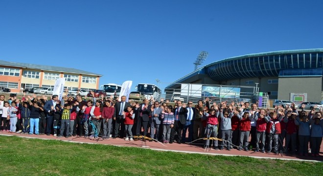 ‘Mobil Gençlik Merkezim' Erzurum'da