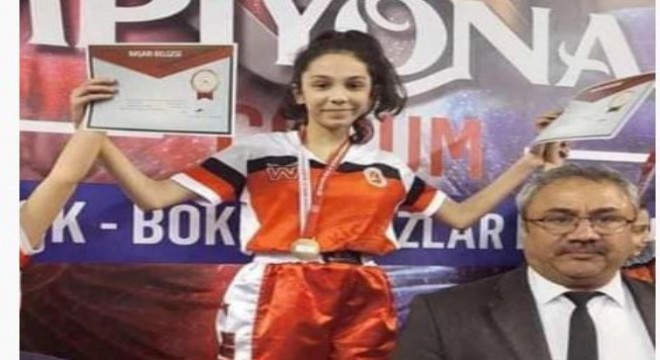 Muaythai'de Olur'un gururu oldu