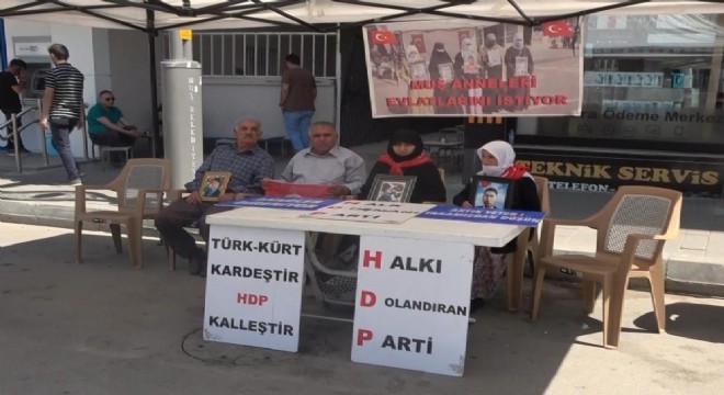 Muşlu ailelerin nöbeti devam ediyor