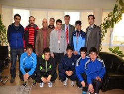 Enis Korkmaz milli takımda