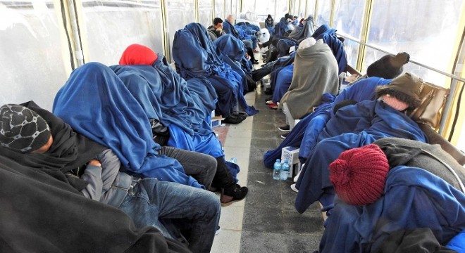 Narman'da 42 kaçak göçmen yakalandı