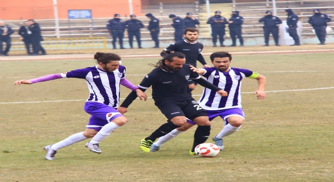 Nazilli Ankara'dan 2 puanla döndü