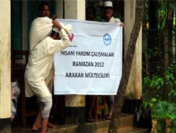 İlk yardım paketleri Arakan'a ulaştı