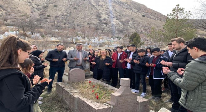 Öğrencilerden Yusuf Ziya Bey'e vefa