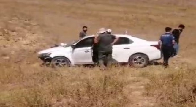 Oltu - Narman karayolunda kaza: 1 yaralı