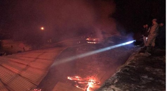 Oltu Obayayla'da yangın