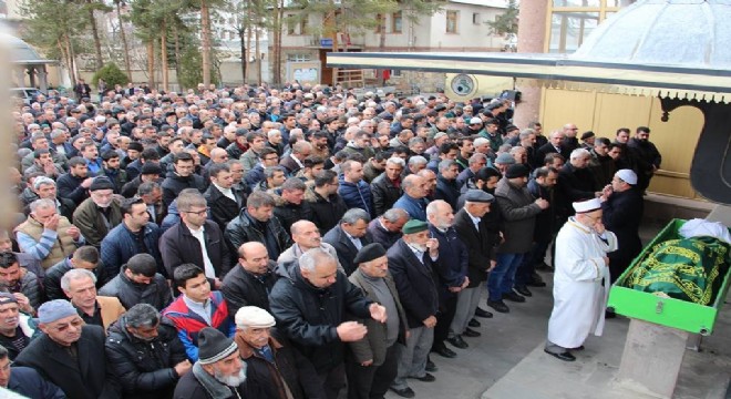 Oltu ‘Toz Ahmet Ağabeyi'sini kaybetti