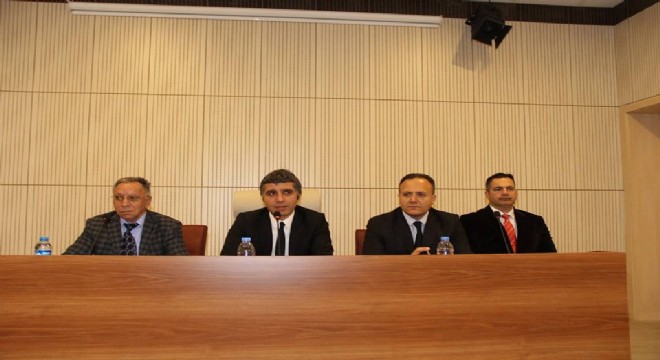 Oltu'da asayiş ve ekonomi toplantıları sürüyor