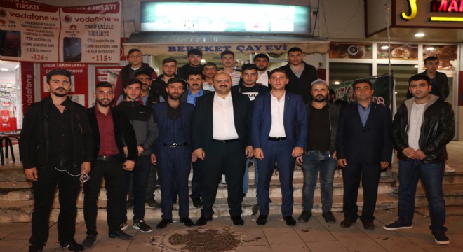 Orhan: “Geleceğe gençlerle yürüyoruz