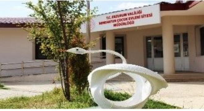 Ortaokul öğrencilerinden Sevgi Evlerine ziyaret