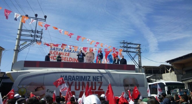 Öz: ”Vesayetçilerin son nefesleri”