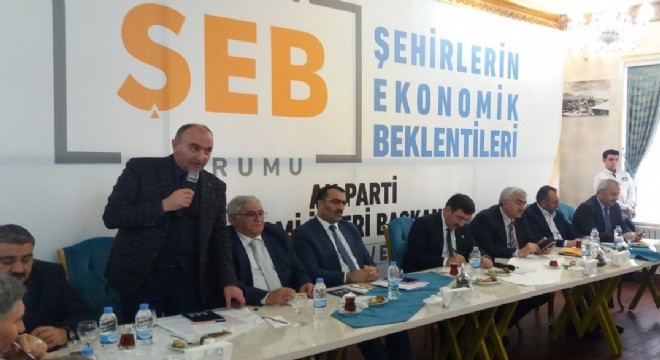 Özakalın'dan ekonomi brifingi