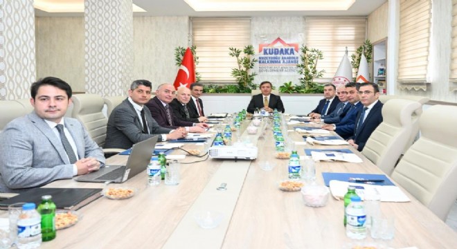 Özakalın kalkınma  projelerini değerlendirdi