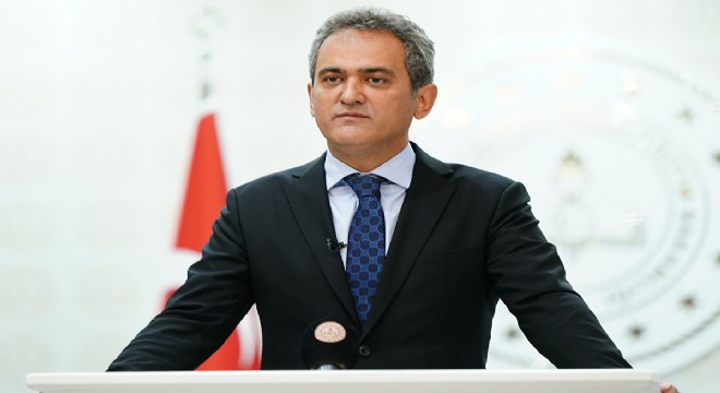 Özer'den öğretmen adaylarına müjde
