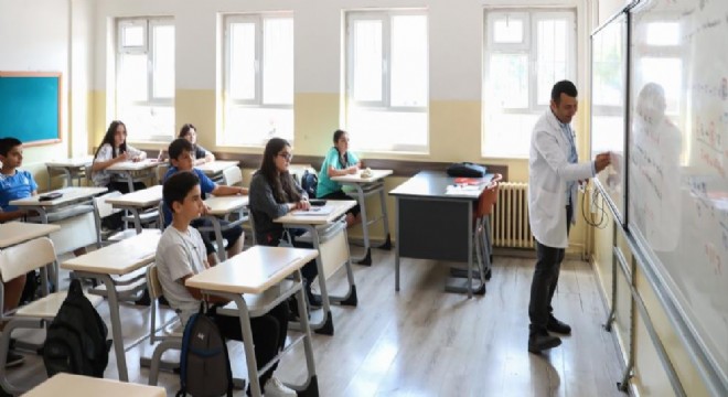 Özer'den ücretsiz kurs müjdes