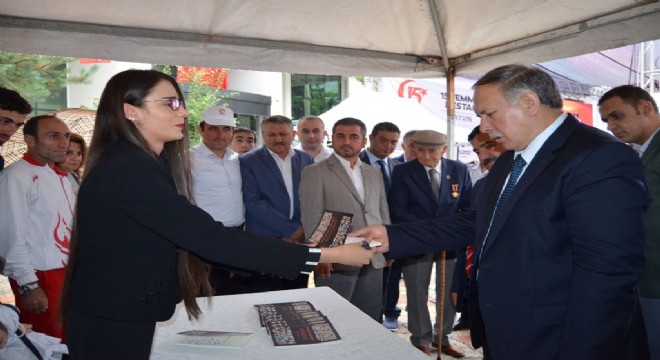 Özköney, ‘Şehitlerin Şahitleri'ni anlattı