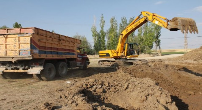 Özyazıcıoğlu, Erzurum'daki yapılaşmayı değerlendirdi