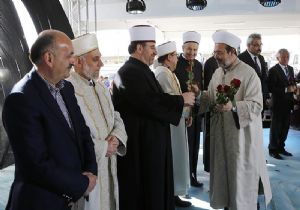 Peygamber sevgisi, sınır tanımıyor