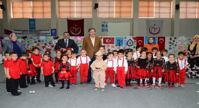 Palandöken Belediye Kreşinde ilk karne heyecanı