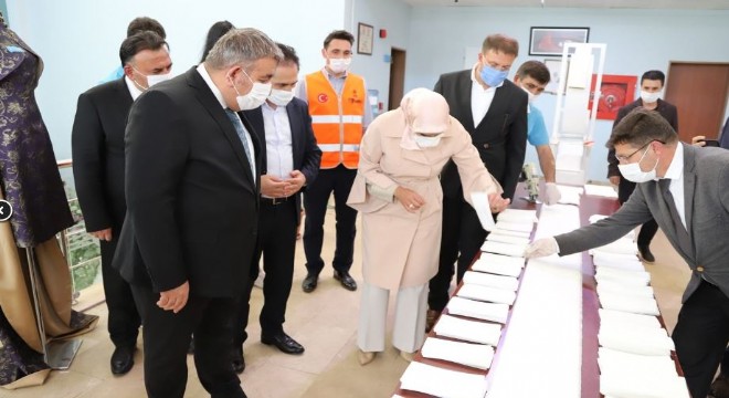 Palandöken'de eser siyaseti gündemi