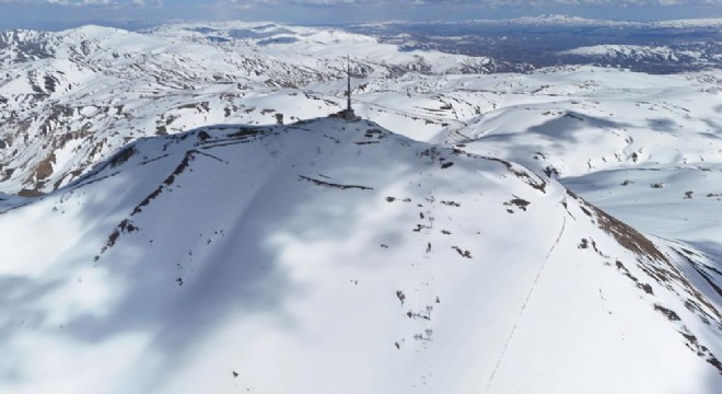 Palandöken'de kayak sezonu yeniden uzatıldı
