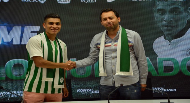 Paolo Hurtado, Atiker Konyaspor'a imzayı attı