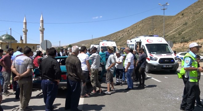 Para nakil aracı otomobille çarpıştı: 1 yaralı
