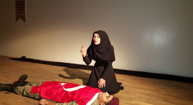 Pasinler İHL'den 15 Temmuz gösterisi
