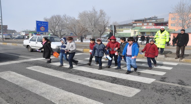 Pasinler'de trafik gündemi